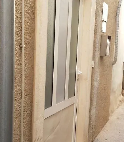 Дом отдыха Revelin- Great Location *