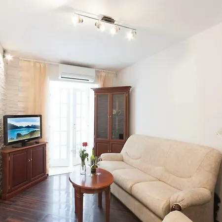 Revelin- Great Location Ferienhaus